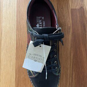 L’Artiste Ilnad Lace Up Shoes Women’s Artistic Comfort Style by Spring Step 8.5